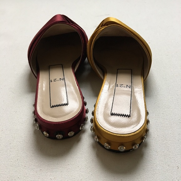 N°21 MISMATCHED SATIN EMBELLISHED MULES - Picture 4 of 5